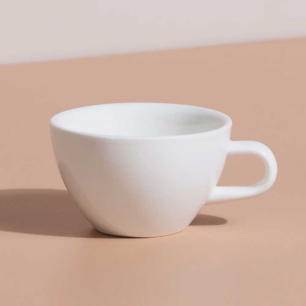 Acme Cup Classic Medium 7oz / 190ml with Saucer