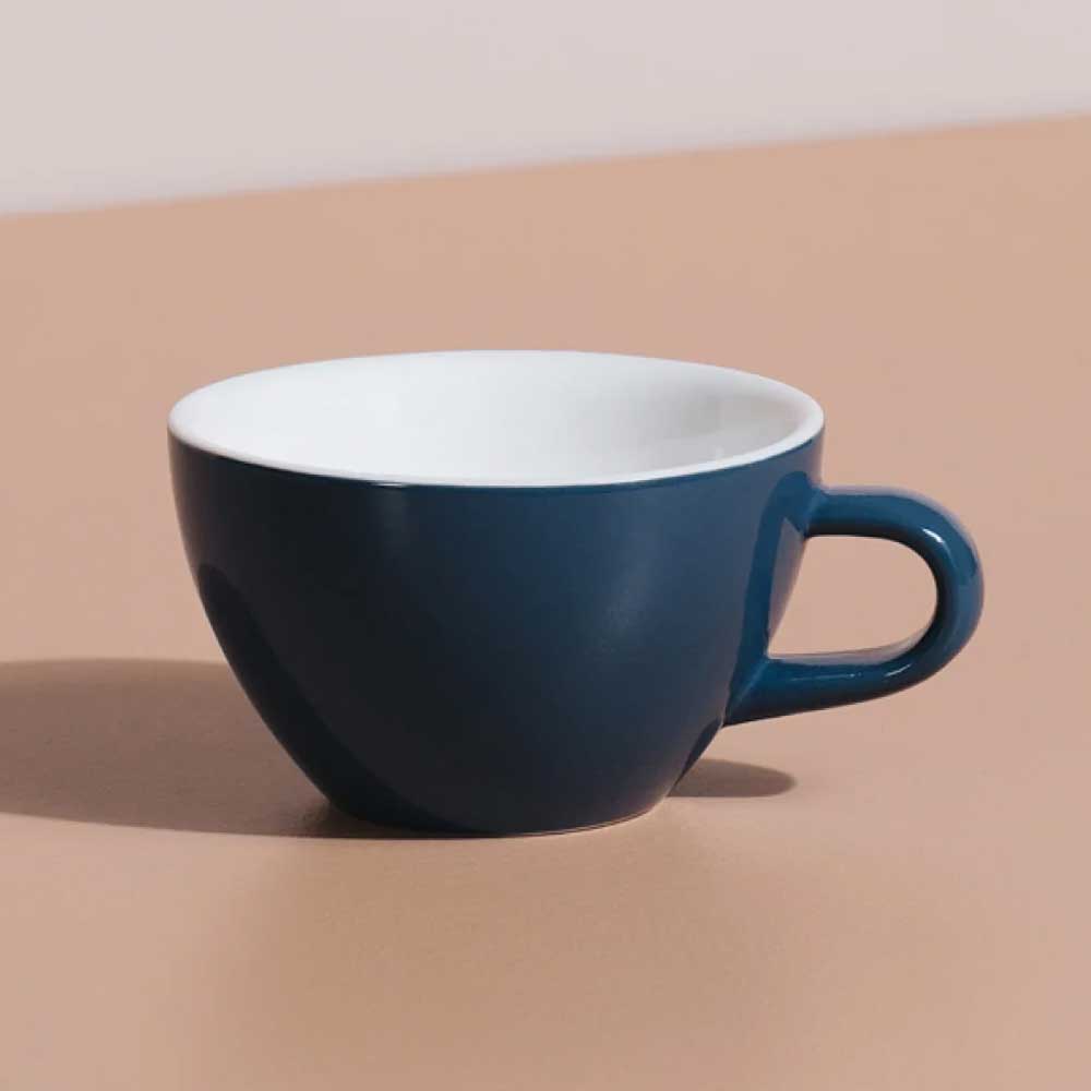 Acme Cup Classic Medium 7oz / 190ml with Saucer