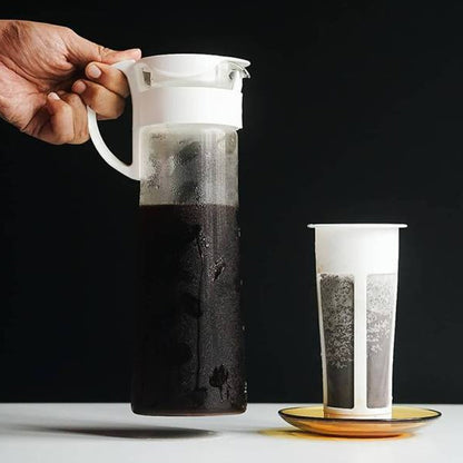 Hario Mizudashi Cold Brew Maker | 1L | White with brewed coffee